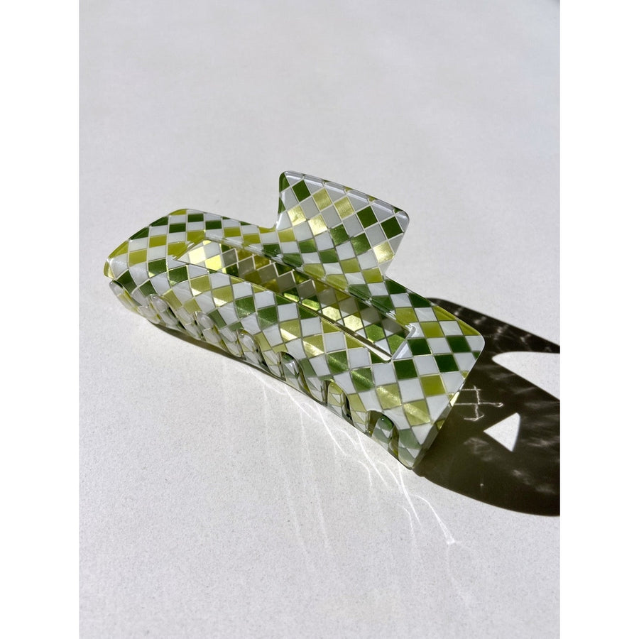 Winter Checker Print Large Cut-Out Claw Clip