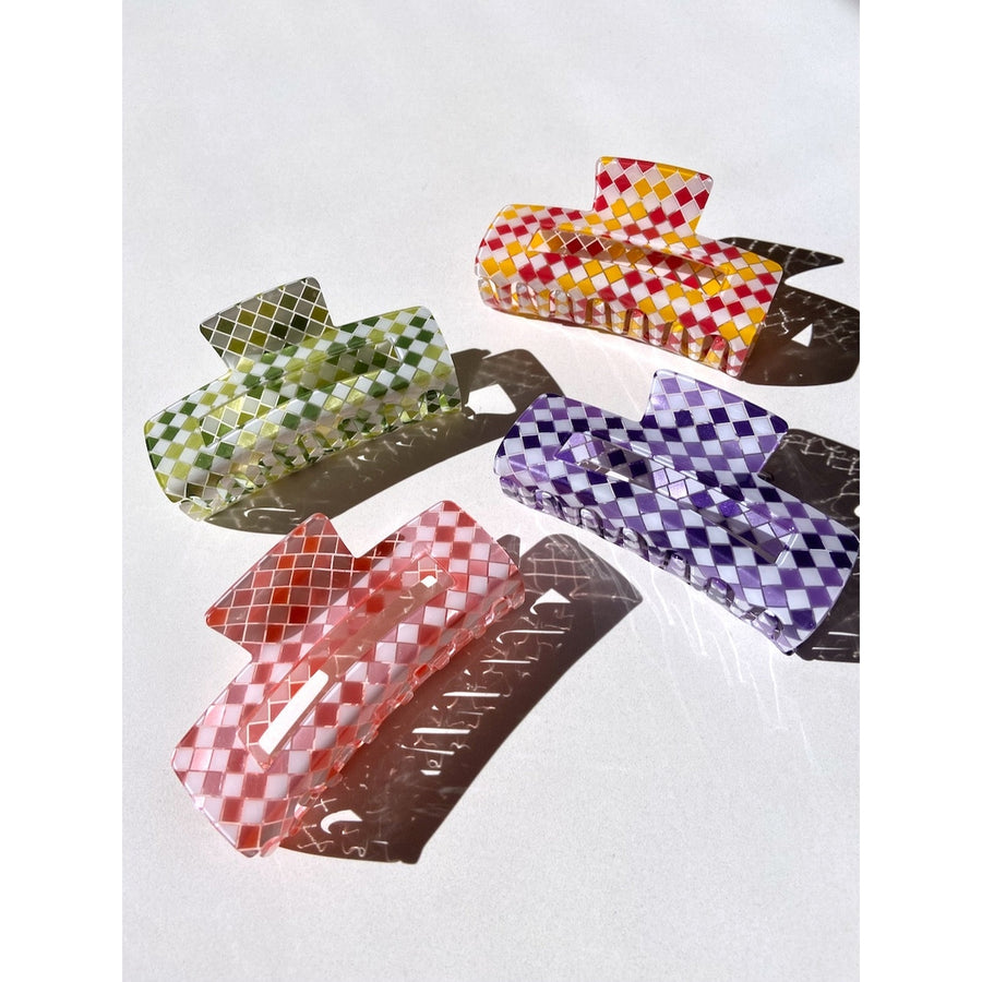 Winter Checker Print Large Cut-Out Claw Clip