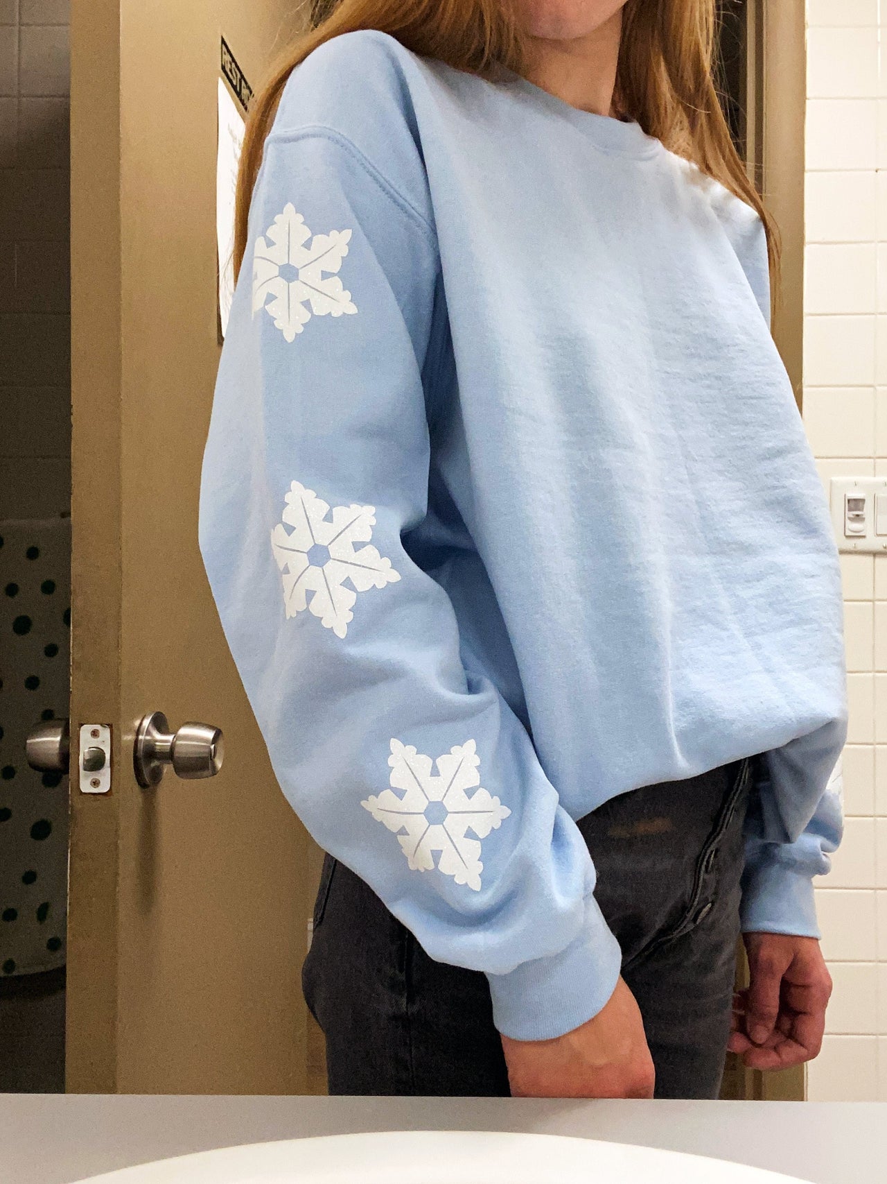 Trendy Glitter Snowflake Sleeve Crewneck Sweatshirt